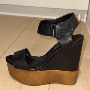 Aldo wedge sandal